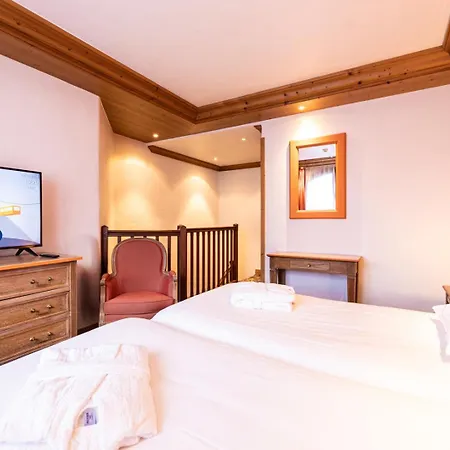 Base Camp - Hotel Albertville