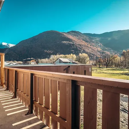 Hotel Base Camp - 3*