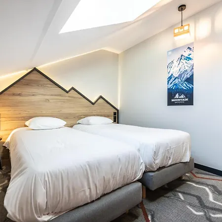 Base Camp - 3*