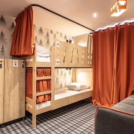 Base Camp - Hotel