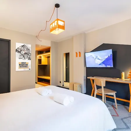 Base Camp - Hotel Albertville