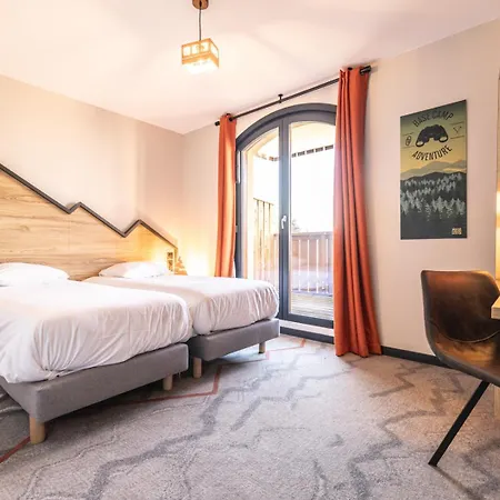 Base Camp - 3* Albertville