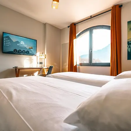 Base Camp - Hotel 3*